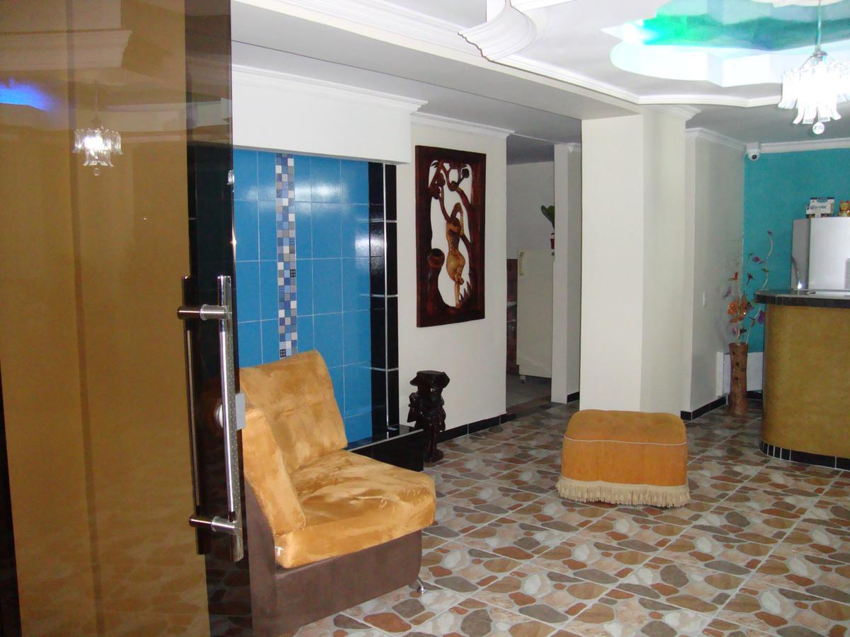 Hotel Emperatriz Armenia  Buitenkant foto